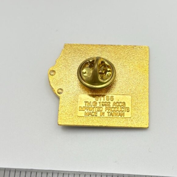 Vintage Avon 1996 Atlanta Olympic Woman Pin Cultural Olympiad Sponsor - Picture 2 of 6